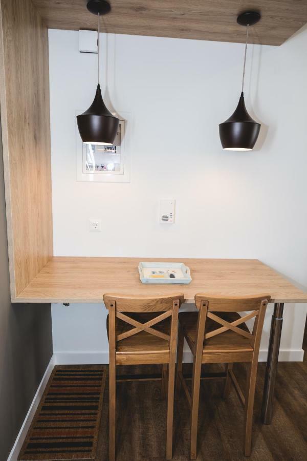 Ziva Apartment - 4Th Floor - Renovated 2019 Афины Экстерьер фото